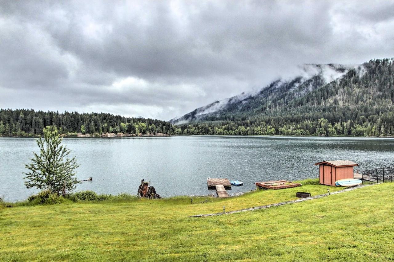 Lakefront Cabin With Stunning Mountain Views And Dock! Mineral Zewnętrze zdjęcie