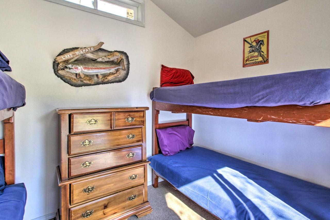 Lakefront Cabin With Stunning Mountain Views And Dock! Mineral Zewnętrze zdjęcie