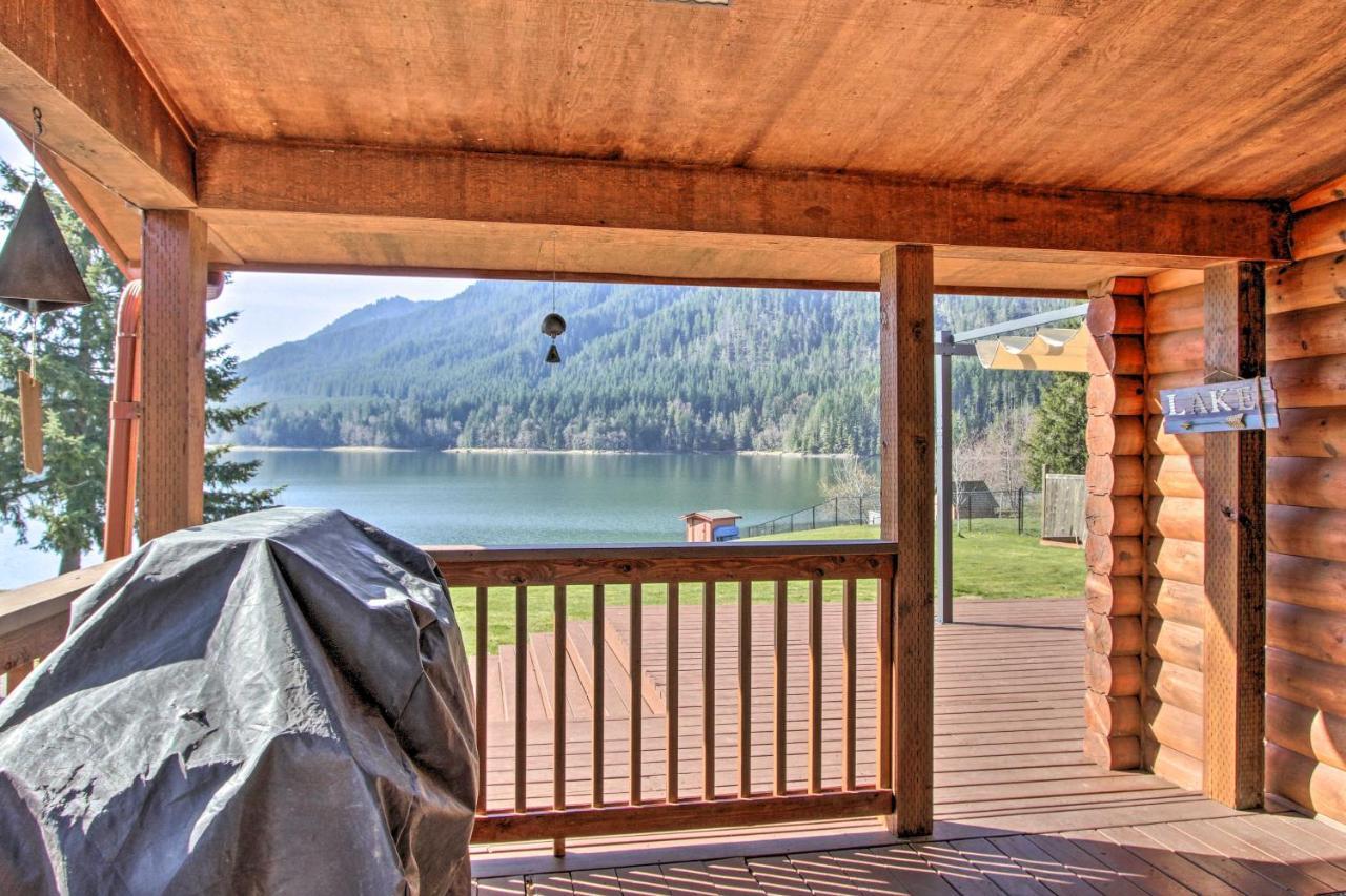 Lakefront Cabin With Stunning Mountain Views And Dock! Mineral Zewnętrze zdjęcie